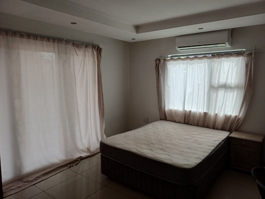 5 Bedroom Property for Sale in Park West Free State